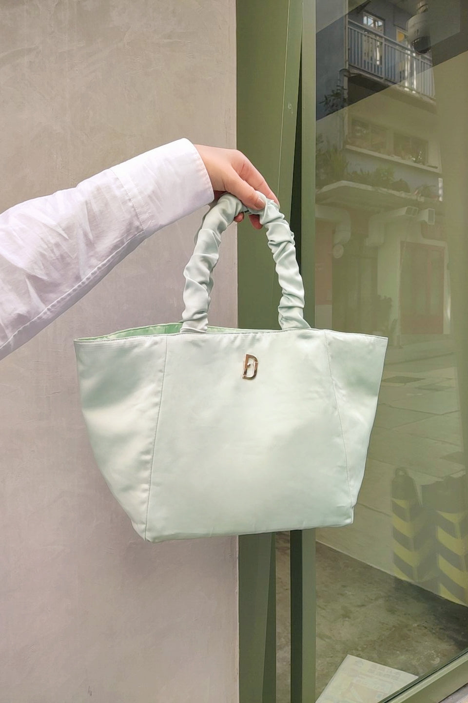 Soufflé Handle Bag - Morandi Mint