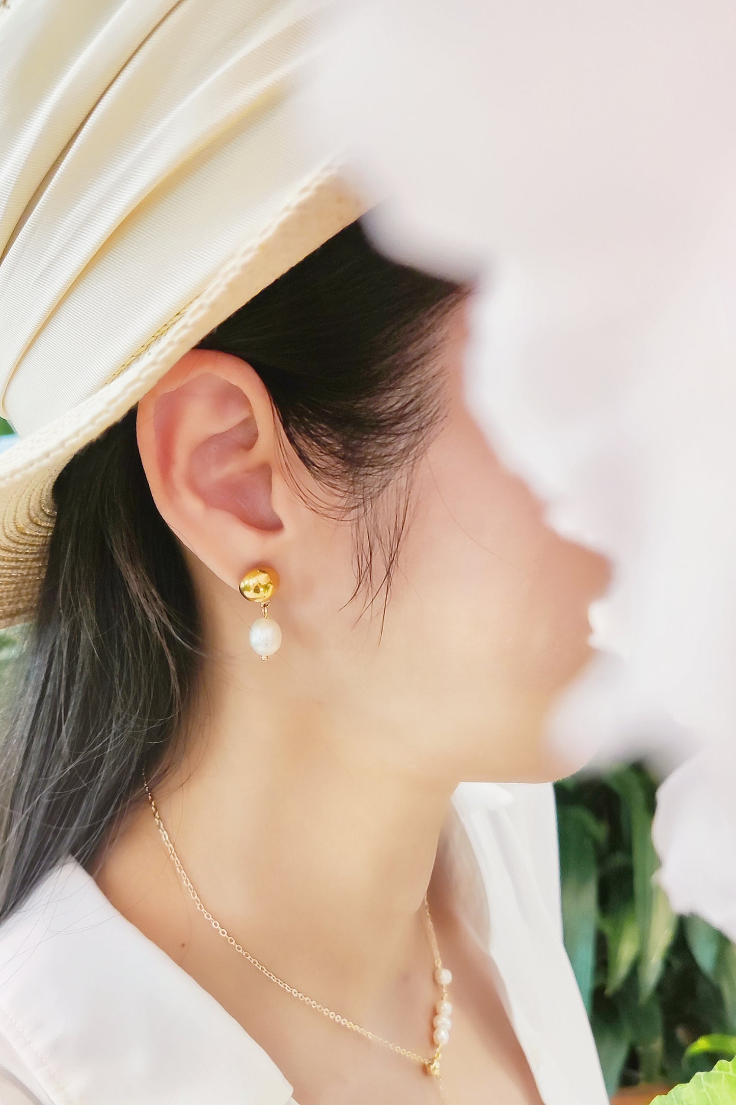 Pearl Earring