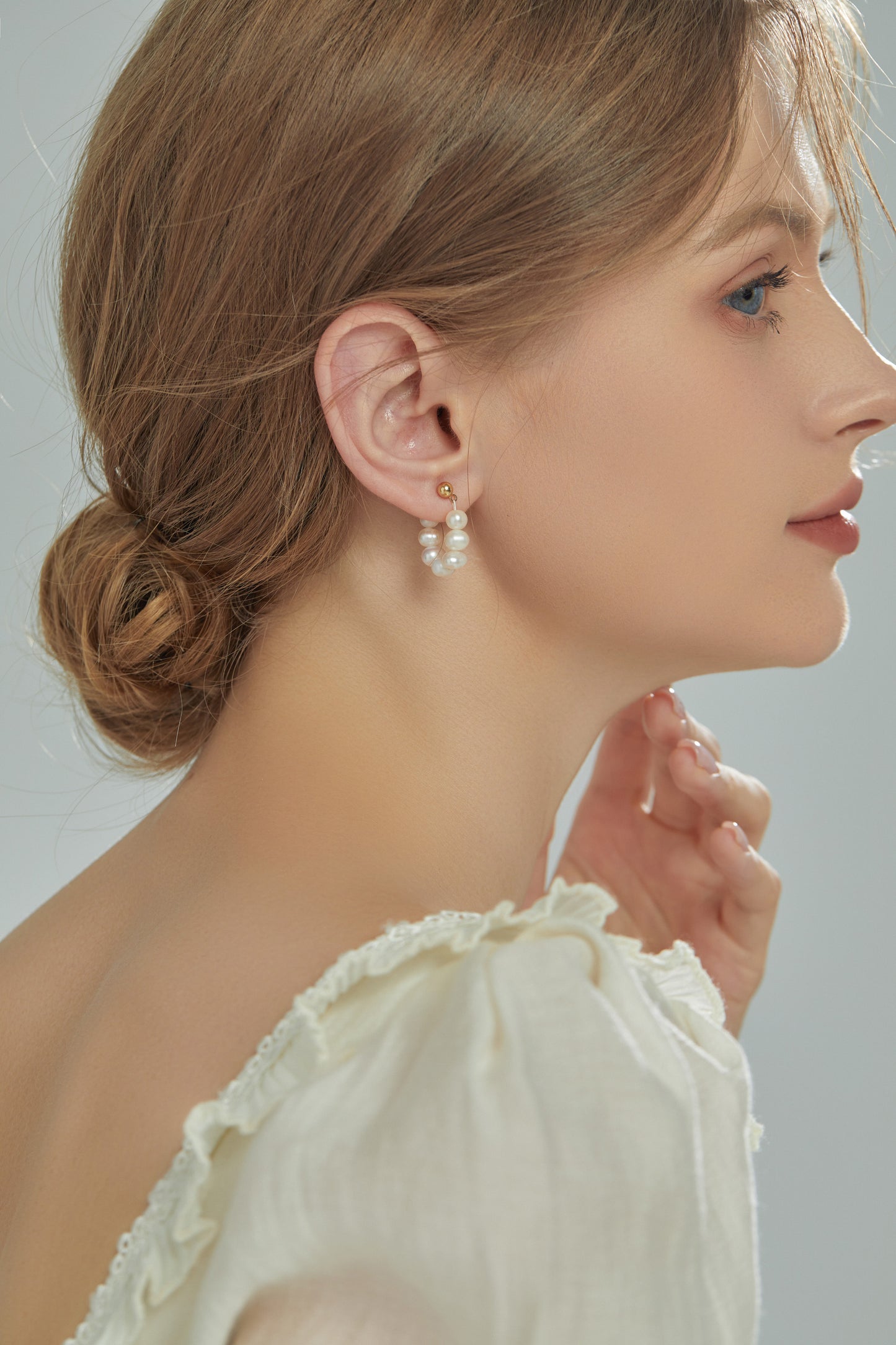 Pearl Earring