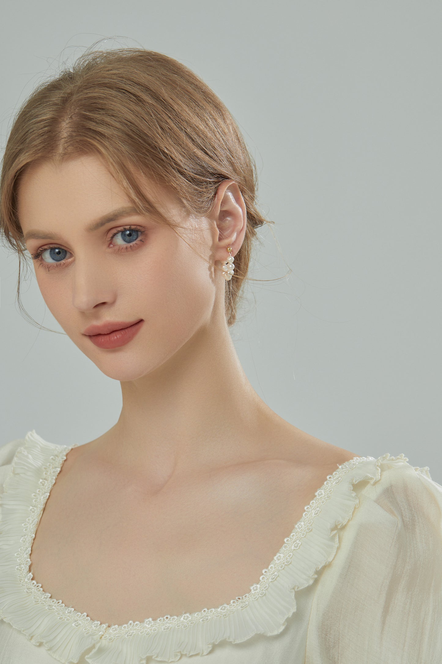 Pearl Earring